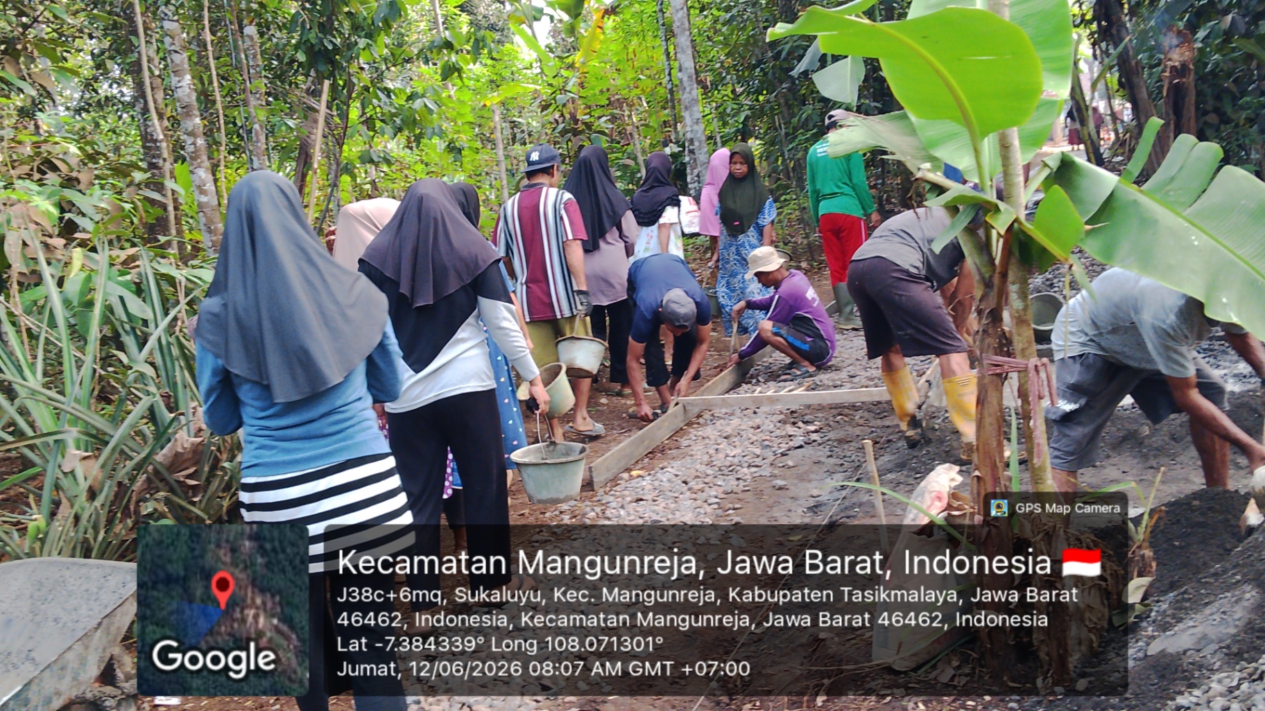 Pembangunan Betonisasi Jalan Gang Kp. Babakan Jengkol